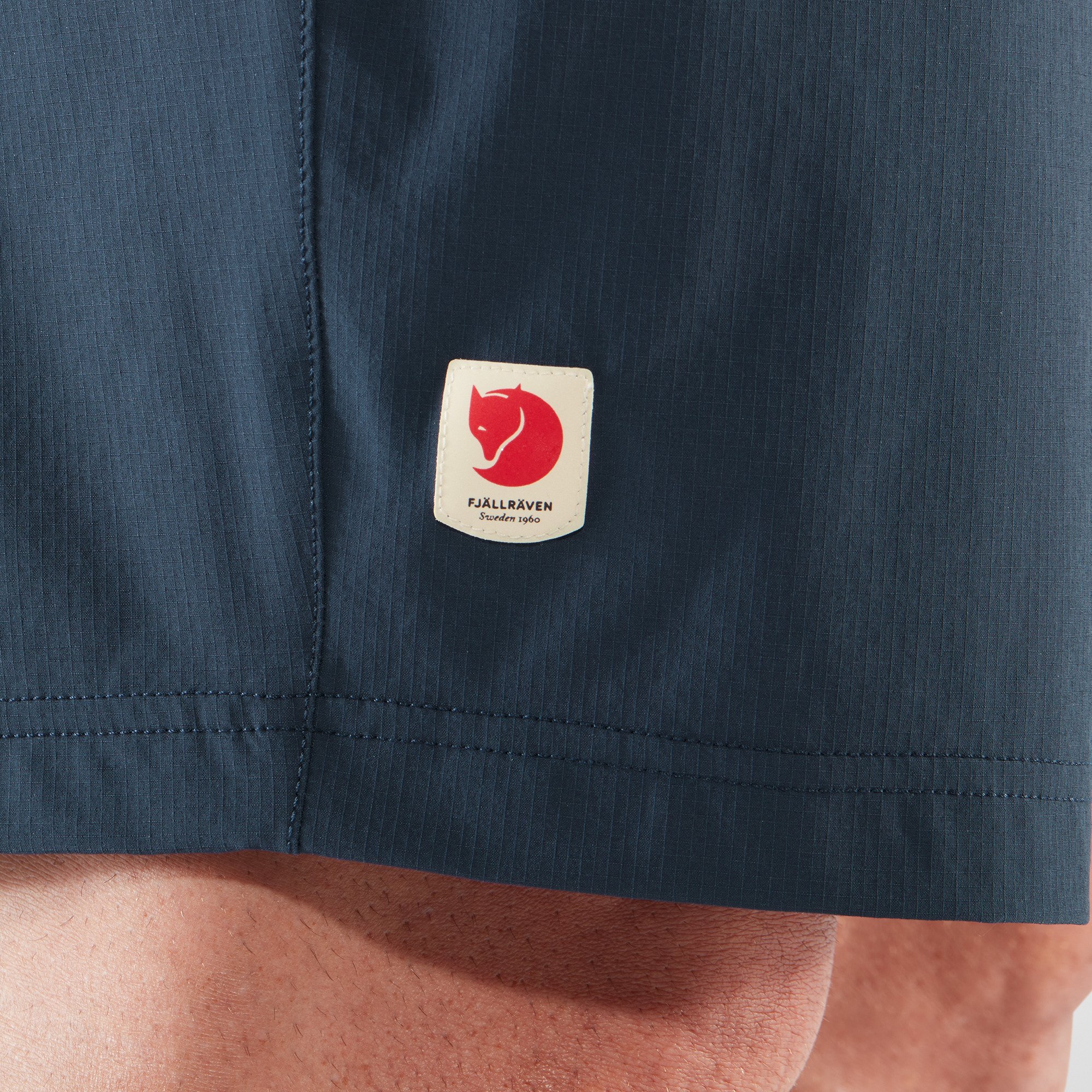 High Coast Relaxed Shorts M